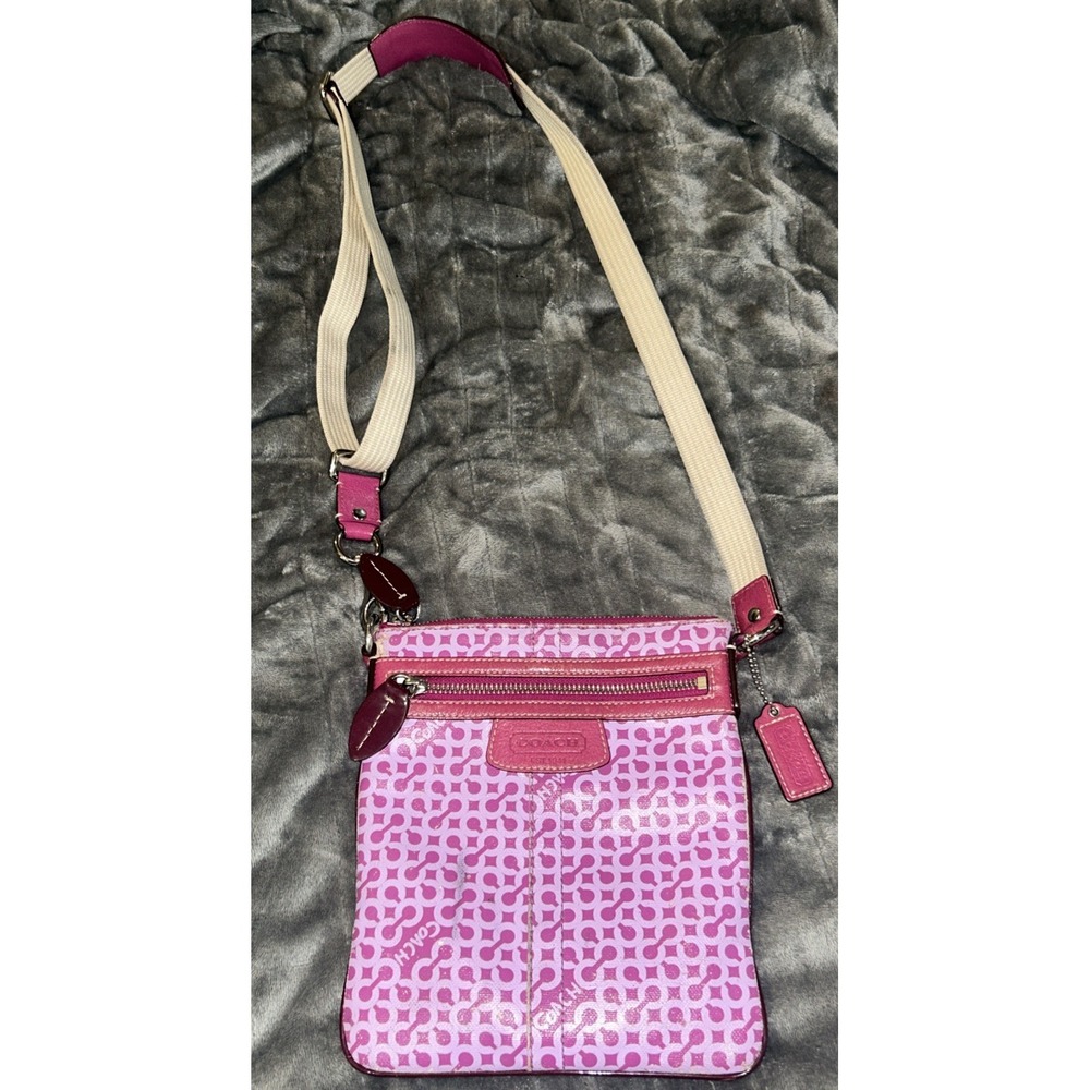 Coach‎ Signature Pink Gramercy Op Art Messenger Crossbody Purse